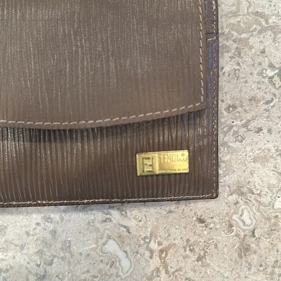 Authentic Vintage Fendi Folding Wallet Leather Interior - Picture 4 of 7